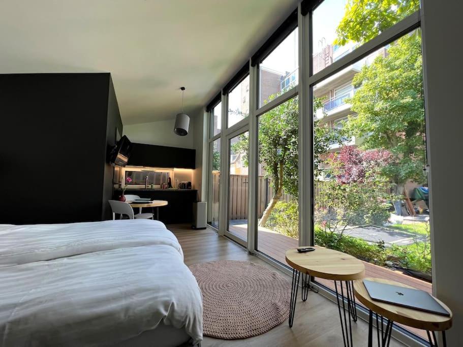 Amsterdam House